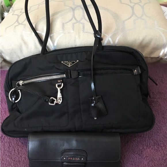 Authentic Vintage Prada Italy Shoulder Bag & Vintage Black Leather Prada Wallet - Picture 4 of 12